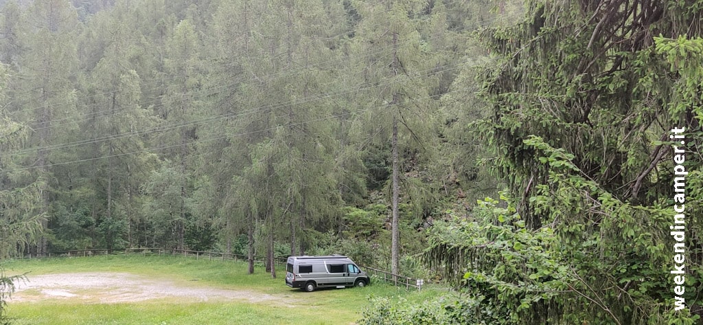 Sosta libera al lago di Antrona